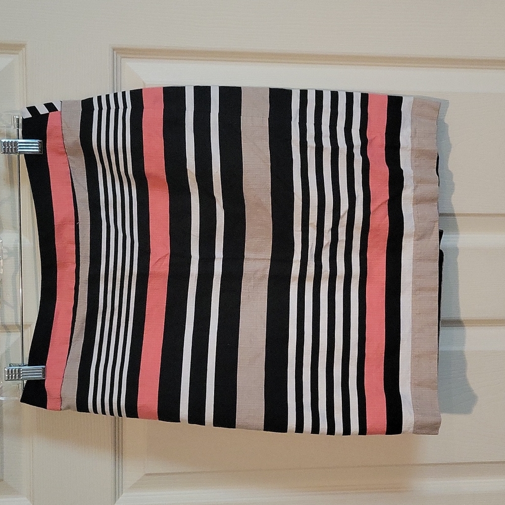 Banana Republic skirt